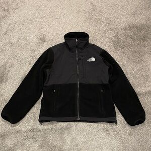 The North Face Black Full-Zip Denali Fleece Jacket